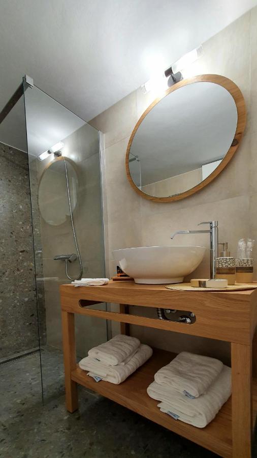 Alexandra'S Boutique House Apartment Triovasalos Luaran gambar